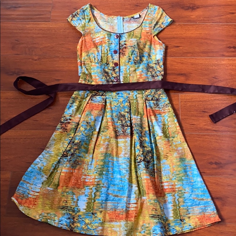 Retrolicious x ModCloth “Colors of the whim” watercolor dress size M